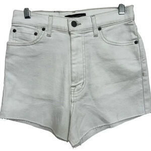 Modern American women’s NWT’s east Side white cut off jeans shorts. Size 26